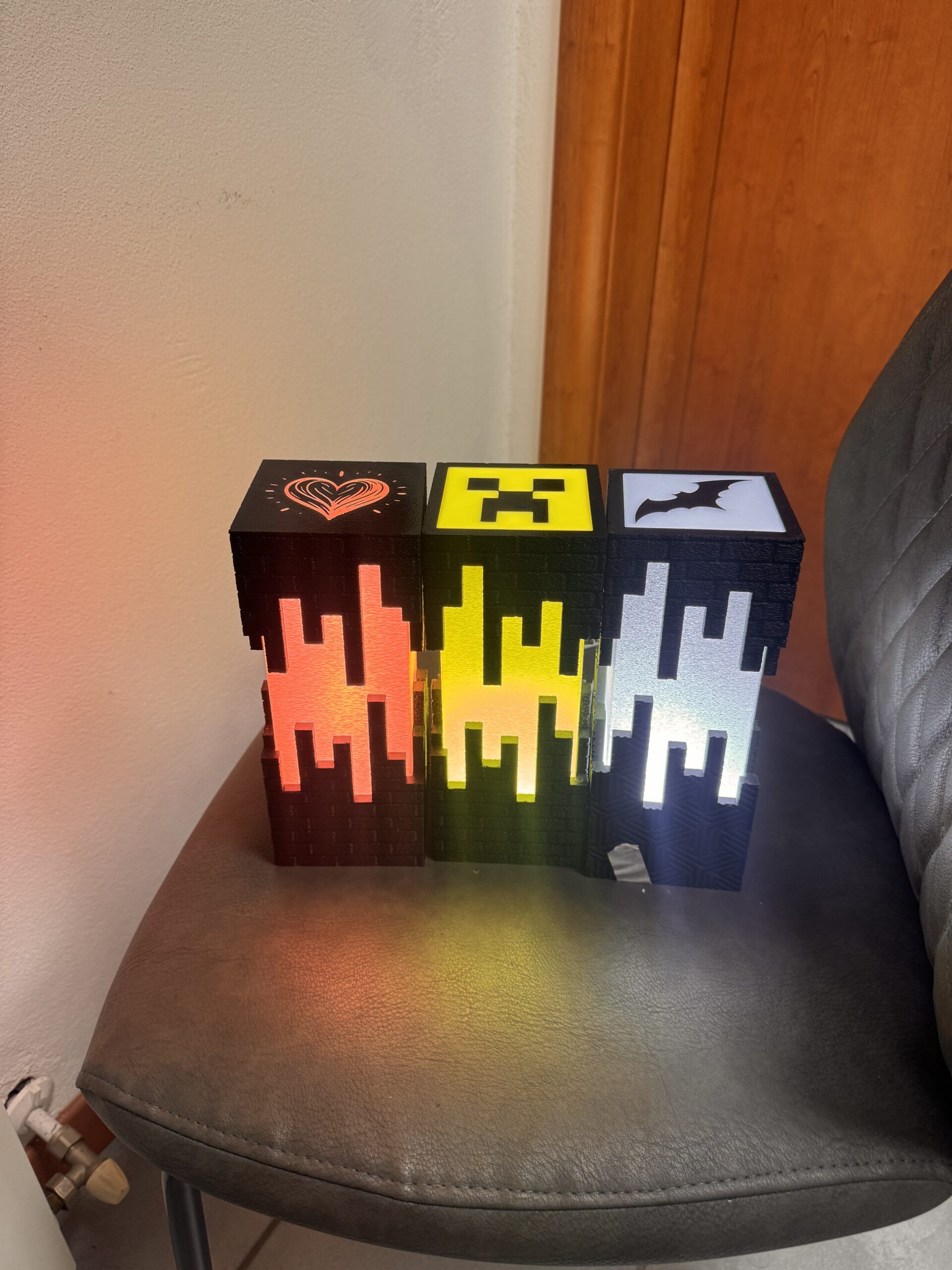 Lampada Cubo Modulare 3D Minecraft, Batman e Cuore