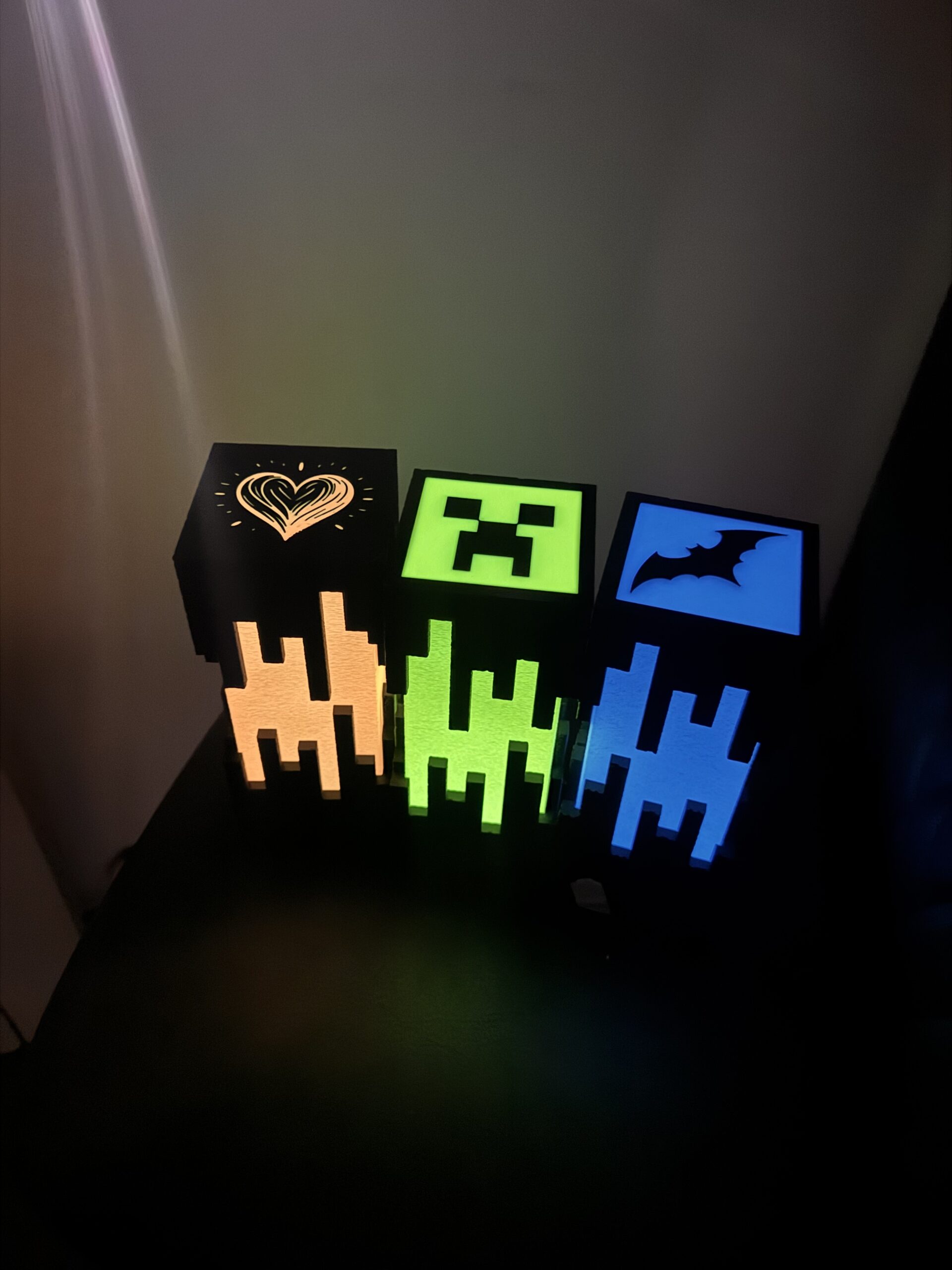 Lampada Cubo Modulare 3D Minecraft, Batman e Cuore